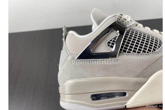 AQ9129-001 Frozen 4 Retro Jordan  AQ9129-001  Moments 0713